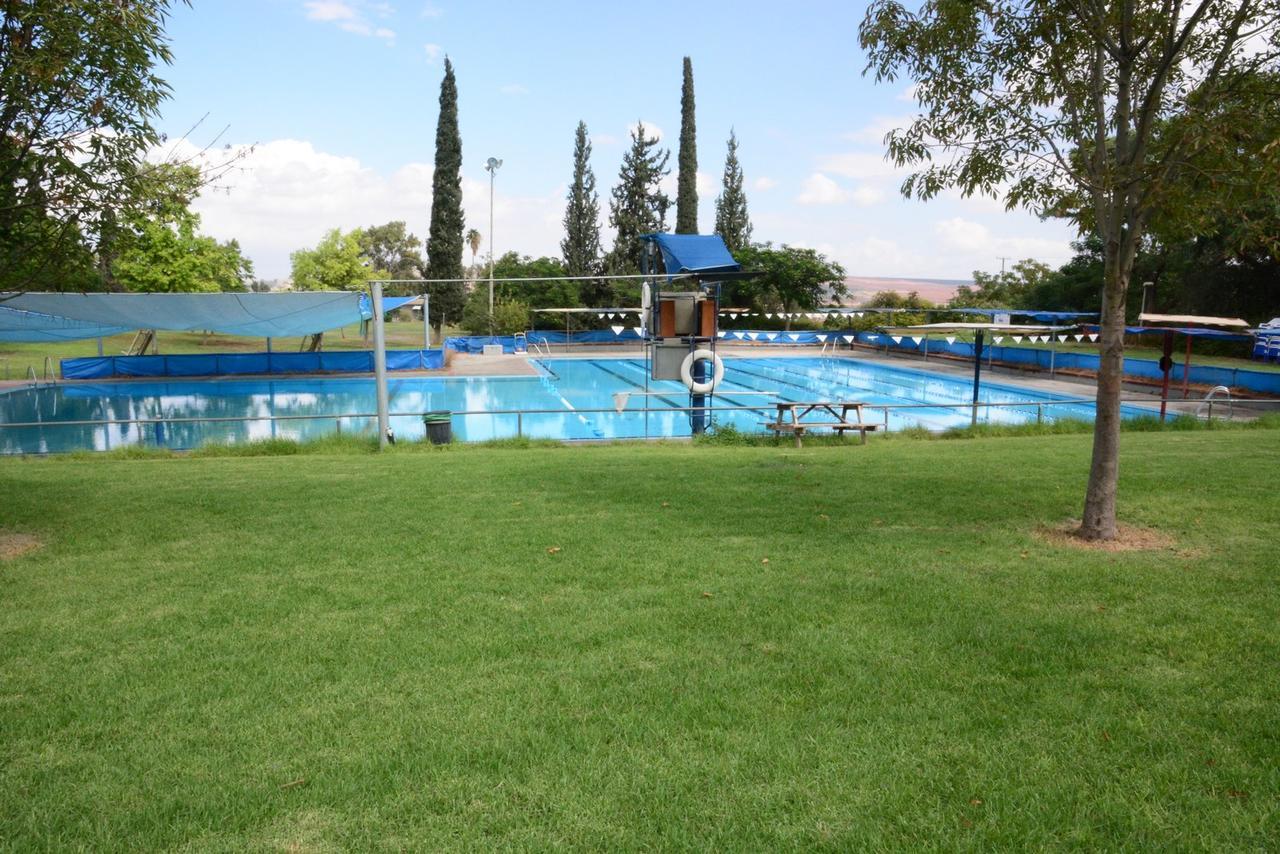Bait Alfa Kibbutz Country Lodging Bet Alfa Exterior foto